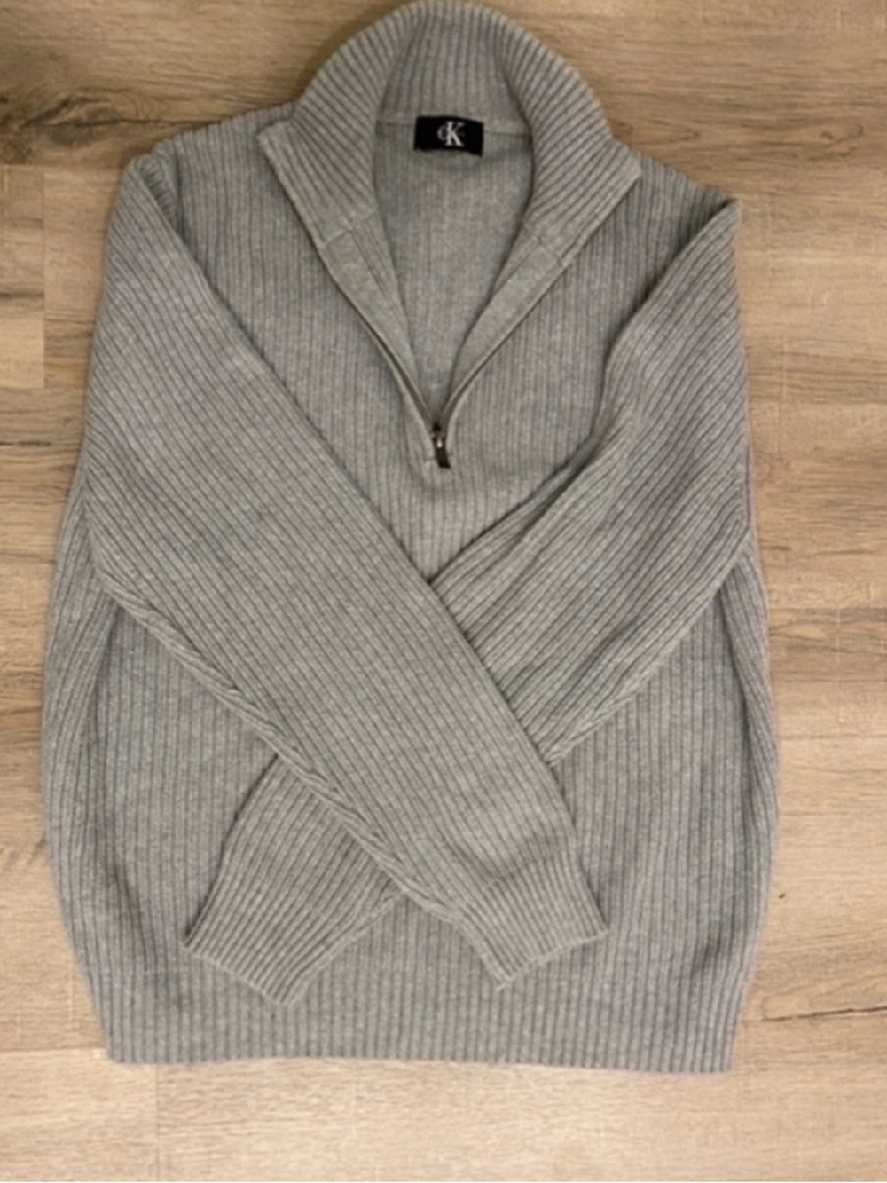 Men’s Calvin Klein sweater